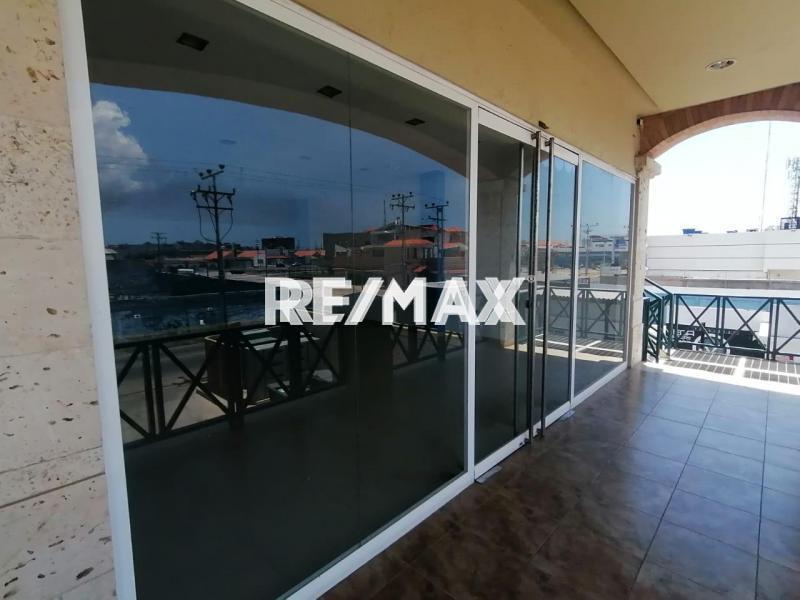 En Venta Local Comercial Puerta Maraven, Punto Fijo, Estado Falcón