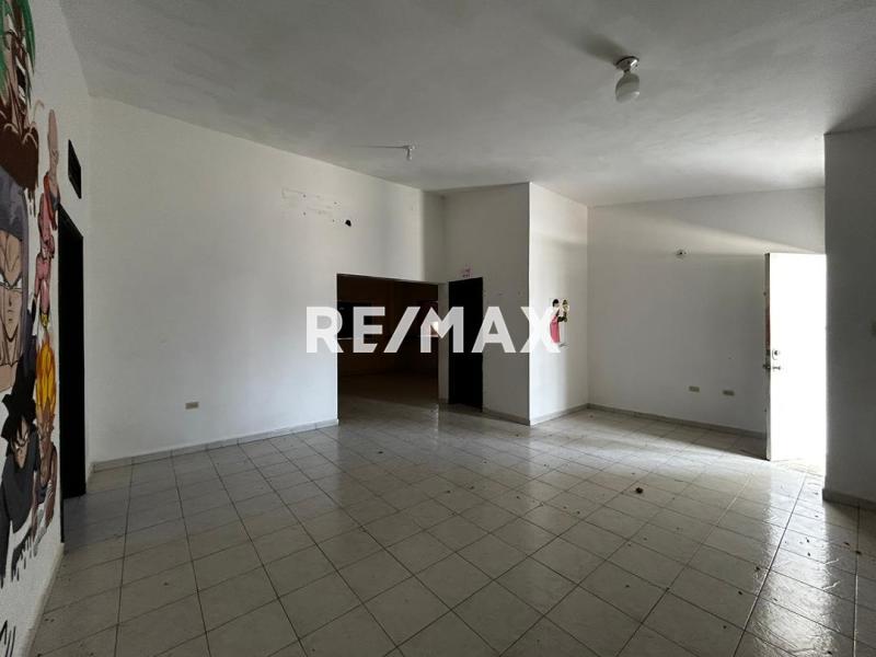 En Venta Casa o TownHouse Avenida Ollarvides, Puerta Maraven, Cardón, Falcón, 4167, VEN