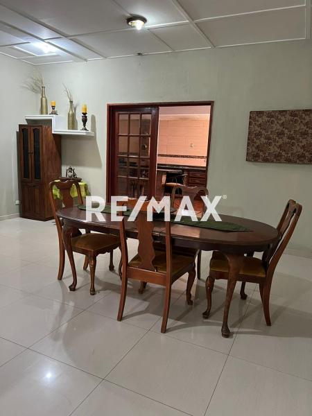 En Alquiler Casa o TownHouse Urb Zaraboncito Sector Maraven