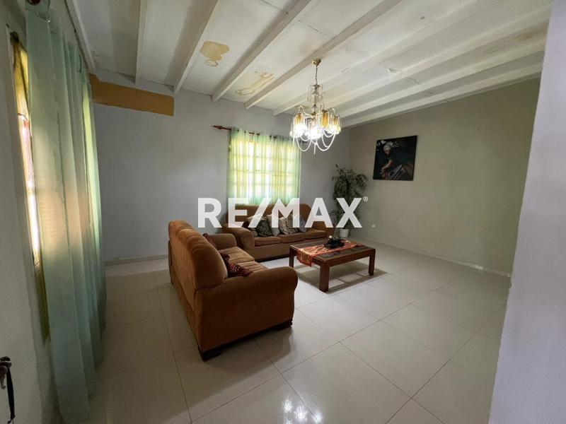 En Alquiler Casa o TownHouse Urb Zaraboncito Sector Maraven