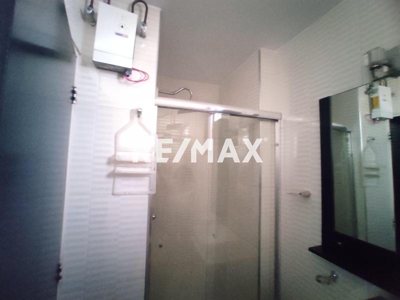 En Venta Apartamento Edificio los claveles