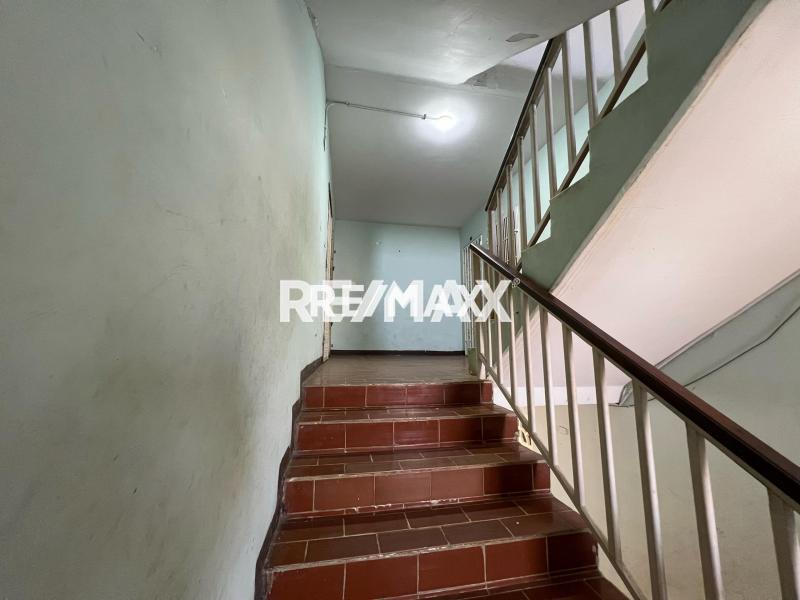 En Venta Apartamento Edificio conjunto residencial las Cumaraguas Sector Bella Vista