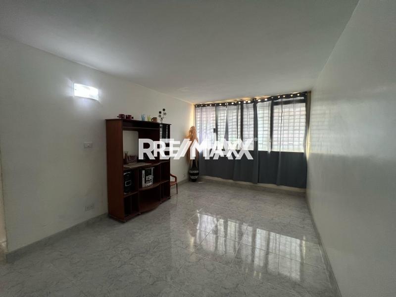 En Venta Apartamento Edificio conjunto residencial las Cumaraguas Sector Bella Vista