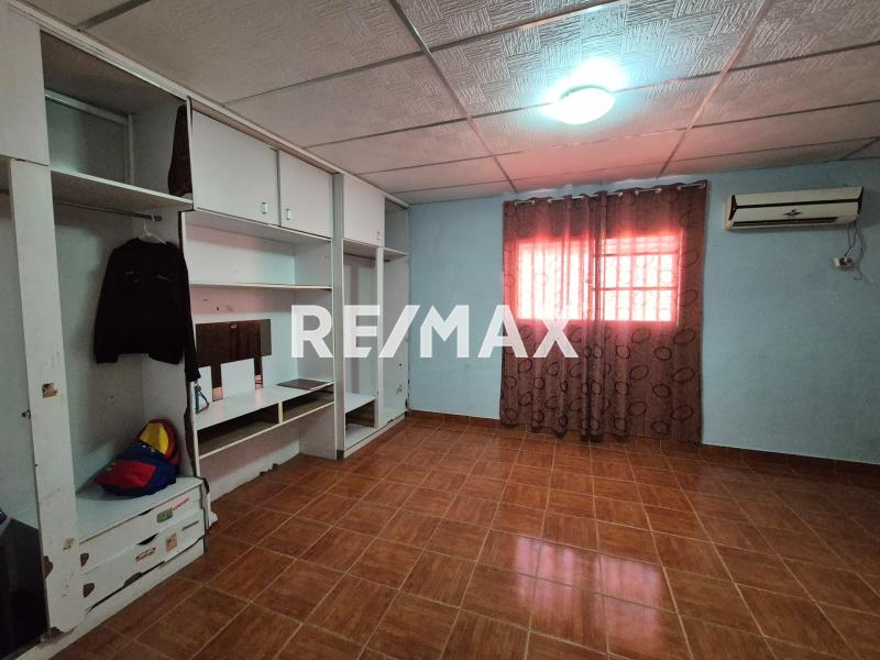 En Venta Casa o TownHouse Punto Fijo, Falcón, 4148, VEN