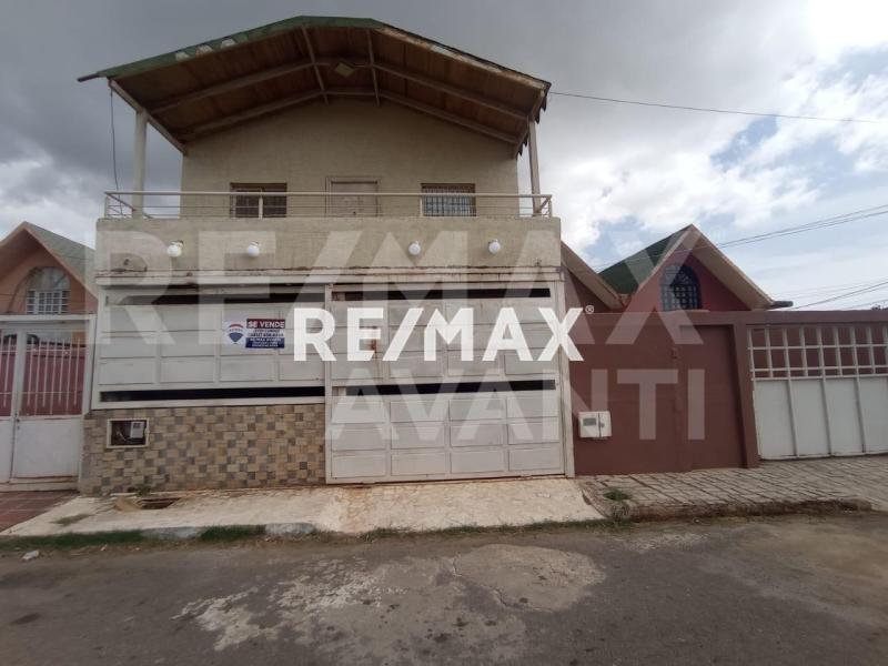 En Venta Casa o TownHouse Punto Fijo, Falcón, 4148, VEN