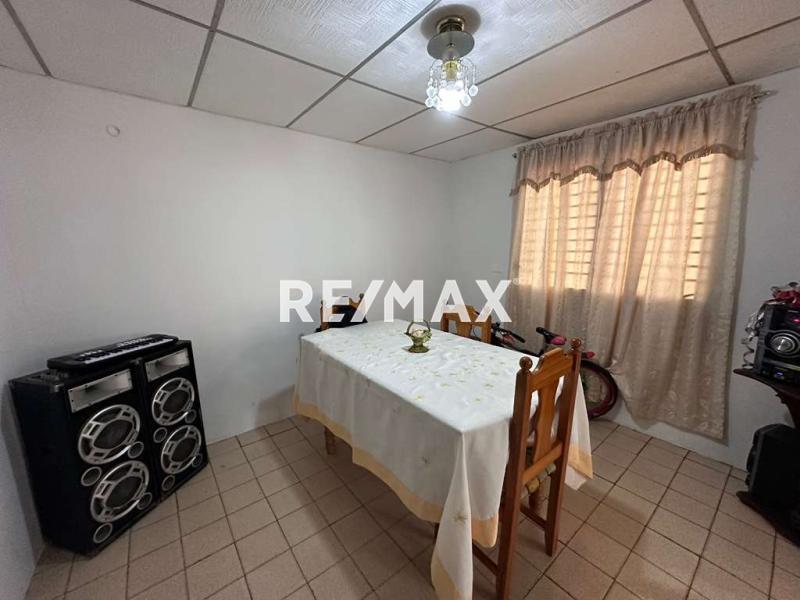 En Venta Casa o TownHouse Cujicana, Punto Fijo, Estado Falcón