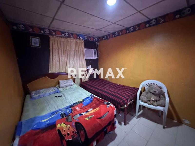 En Venta Casa o TownHouse Cujicana, Punto Fijo, Estado Falcón