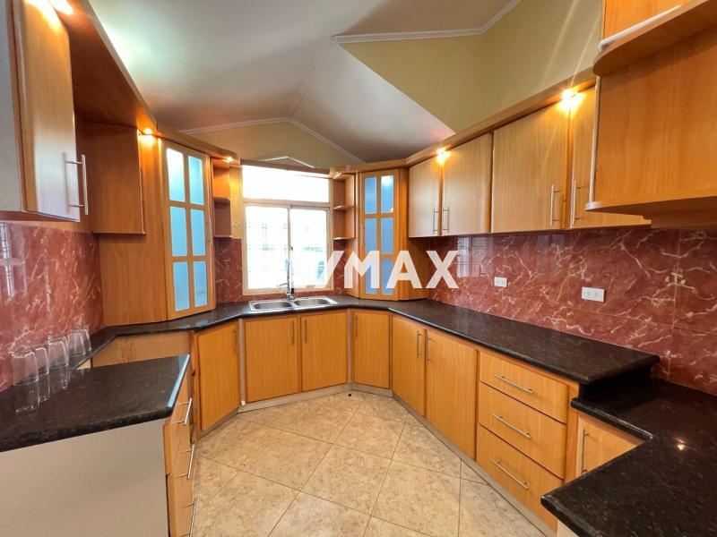 En Venta Casa o TownHouse Urb Casacoima. Punto Fijo, Edo Falcon