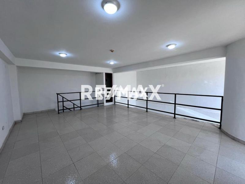 En Alquiler Local Comercial Caja de Agua, Punto Fijo, Falcón, 4102, VEN