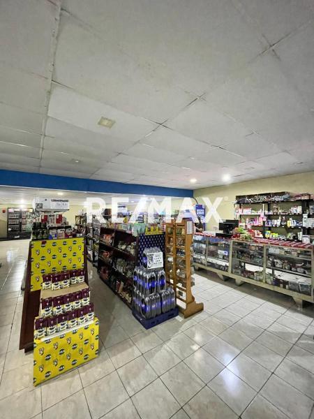 En Venta Negocio Calle Ecuador, Centro, Punto Fijo, Falcón, 4102, VEN