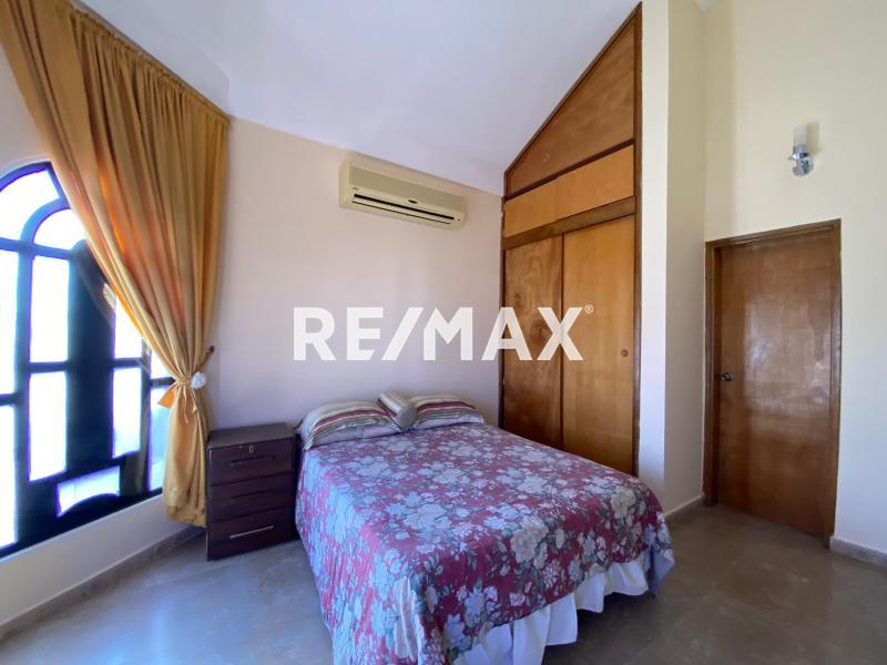 En Venta Casa o TownHouse Urb. Zarabon, Punto Fijo Estado Falcon