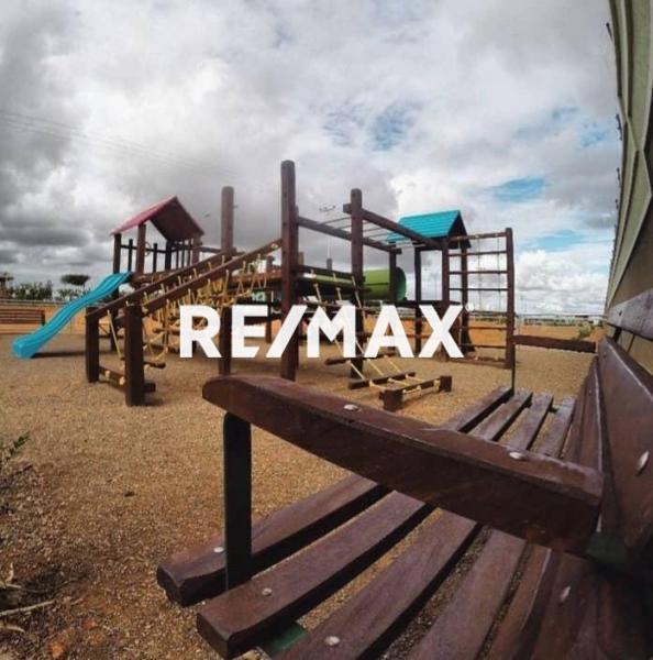 En Venta Terreno y Parcela Calle Guadalupe urbanización manaure