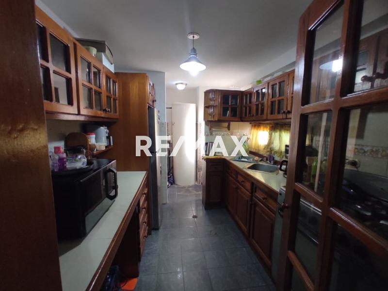 En Venta Apartamento Urb. Santa Irene, Punto Fijo, Estado Facón