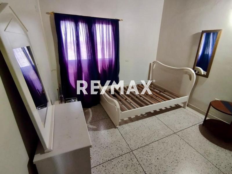En Venta Apartamento Urb. Santa Irene, Punto Fijo, Estado Facón