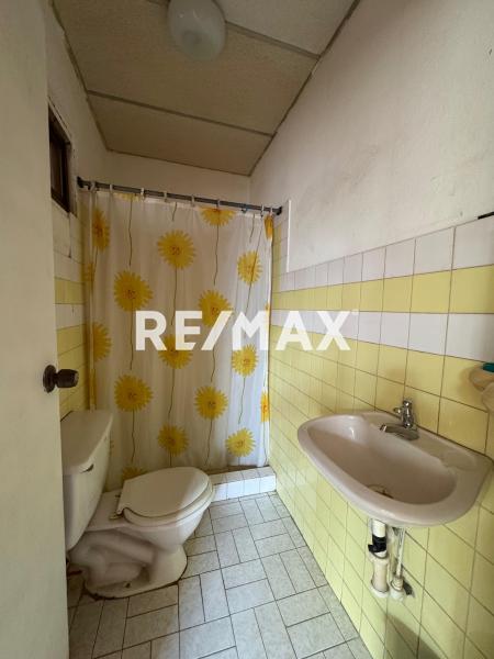 En Venta Casa o TownHouse AV 2 de Antiguo Aeropuerto