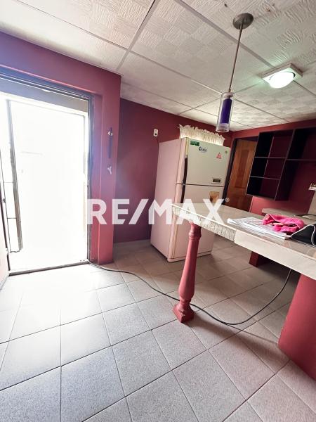 En Venta Casa o TownHouse AV 2 de Antiguo Aeropuerto