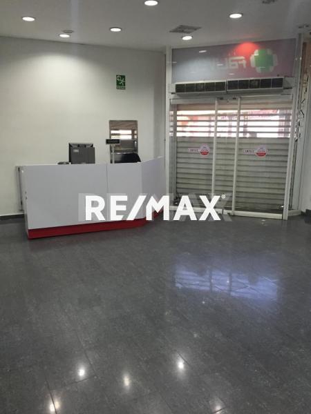 En Venta Edificio Centro de Punto Fijo.