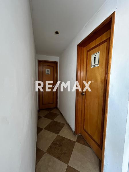 En Venta Edificio Centro de Punto Fijo.