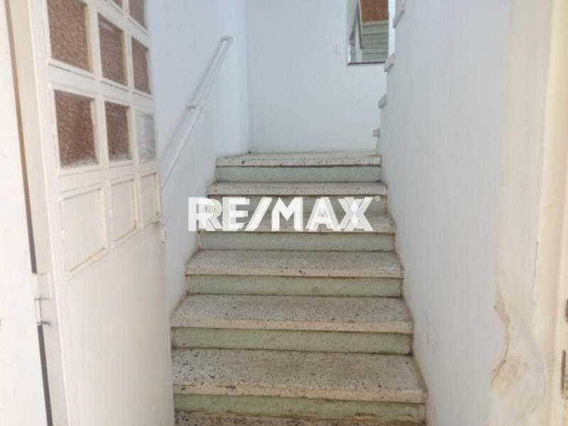 En Venta Edificio Centro de Punto Fijo.