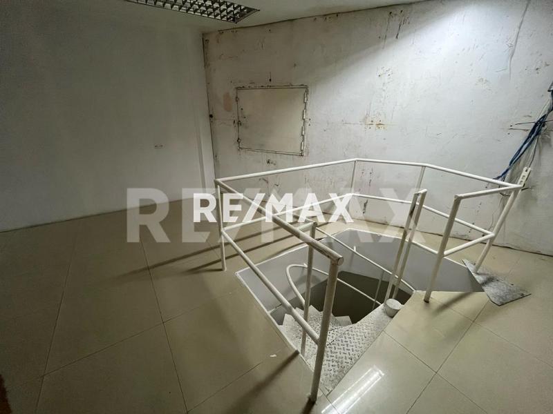 En Alquiler Local Comercial Local Sambil Paraguana