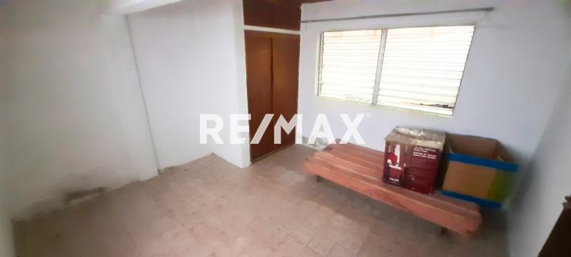 En Venta Casa o TownHouse Avenida 14, Cardón, Falcón, 4154, VEN