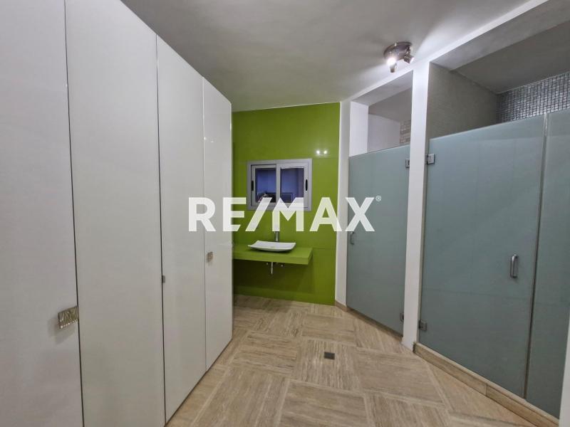 En Venta Casa o TownHouse Avenida 14, Cardón, Falcón, 4154, VEN