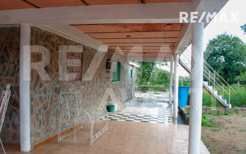 En Venta Hacienda y Finca Azaro, Municipio Falcòn