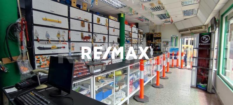 En Venta Edificio Centro de Punto Fijo