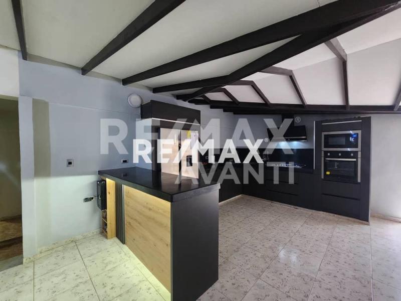 En Venta Casa o TownHouse AMUAY FALCON