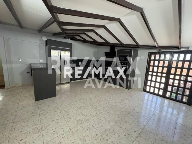 En Venta Casa o TownHouse AMUAY FALCON