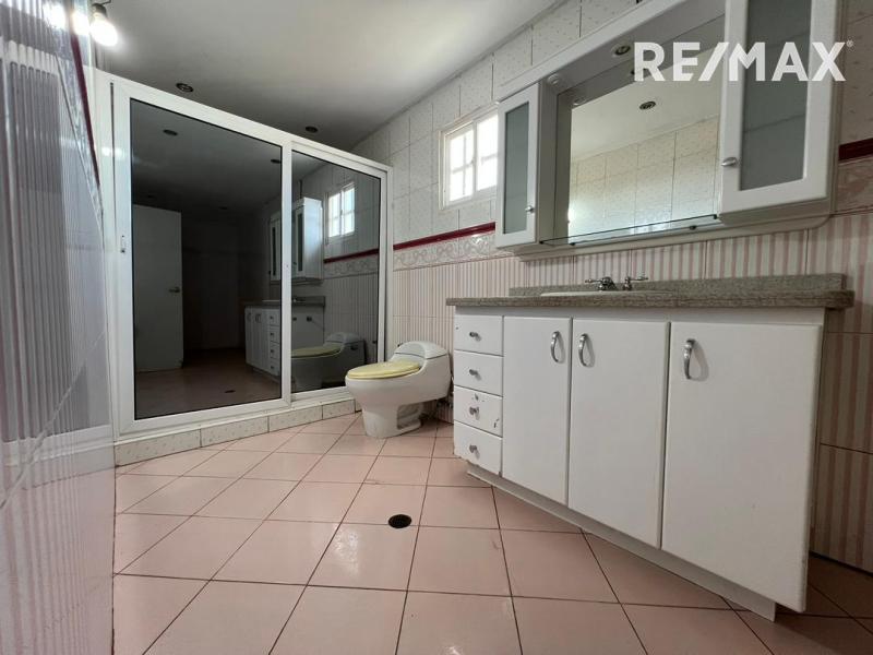 En Venta Casa o TownHouse Puerta Maraven, Calle Cabure