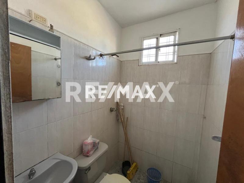 En Alquiler Local Industrial y Galpón Urb. Zarabón, Punto Fijo, Estado Falcón