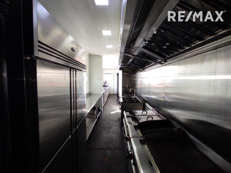 En Venta Local Industrial y Galpón Urb. Zarabón, Punto Fijo, Estado Falcón