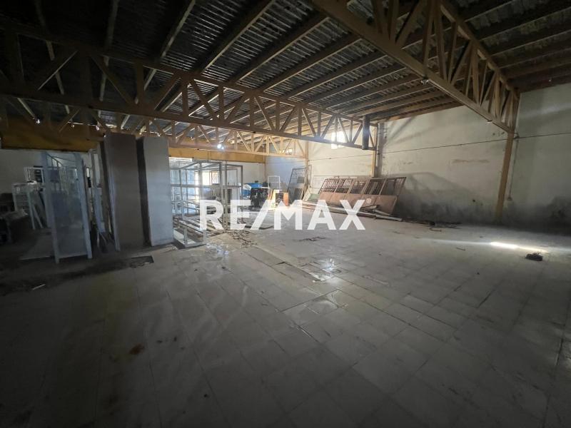 En Venta Local Industrial y Galpón Urb. Zarabón, Punto Fijo, Estado Falcón