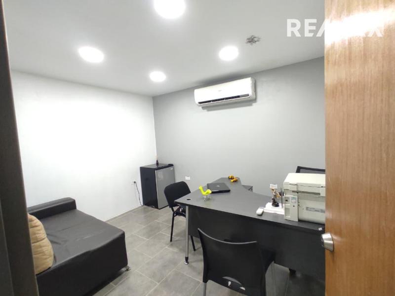 En Alquiler Local Industrial y Galpón La Puerta Maraven, Punto Fijo, Estado Falcón