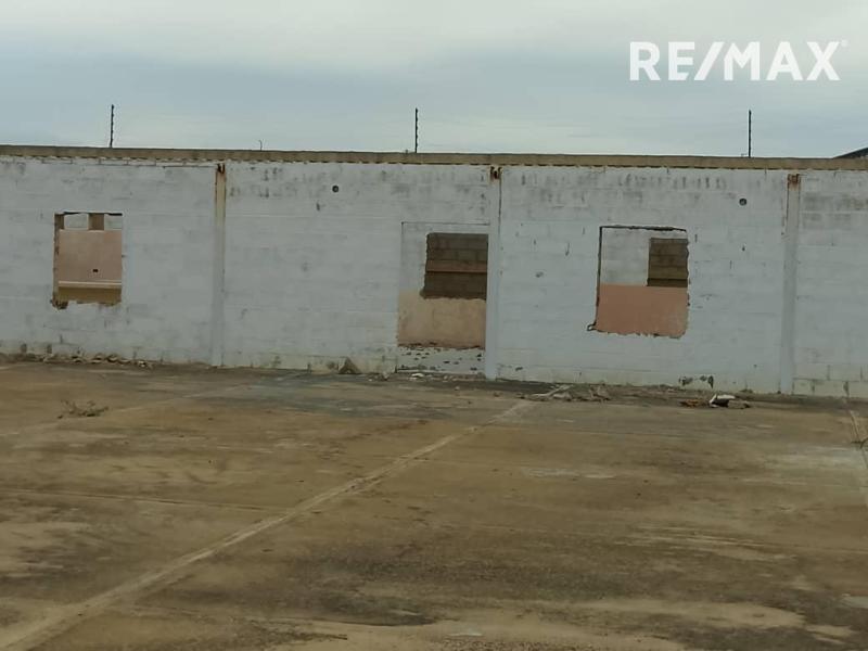 En Venta Local Industrial y Galpón Cardón, Falcón, 4167, VEN