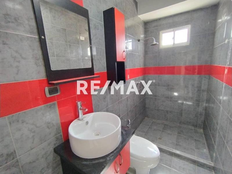 En Venta Casa o TownHouse Urbanización Zarabon, Conjunto Residencial Amantea.