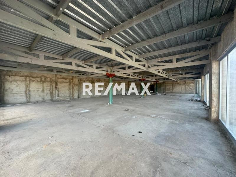 En Venta Edificio Avenida 6, Maraven, Cardón, Falcón, 4154, VEN