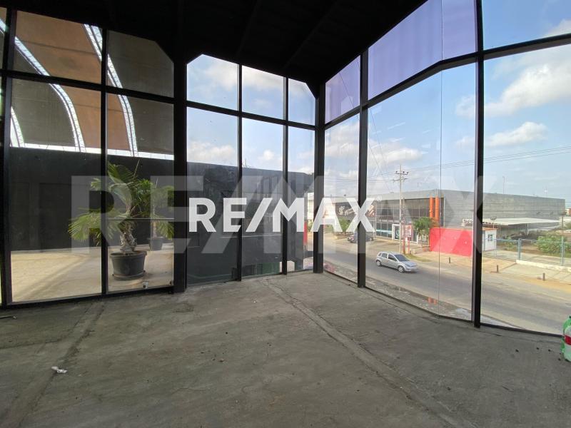En Venta Edificio Avenida 6, Maraven, Cardón, Falcón, 4154, VEN