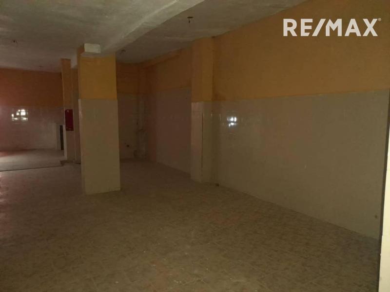 En Venta Edificio Avenida Santa Irene, Punto Fijo, Falcón, 4102, VEN