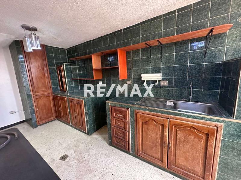 En Alquiler Apartamento CONJUNTO RESIDENCIAL SAN ROMAN