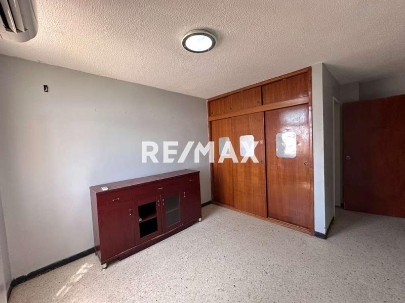 En Alquiler Apartamento CONJUNTO RESIDENCIAL SAN ROMAN