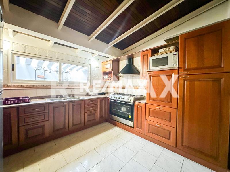 En Alquiler Casa o TownHouse Puerta Maraven