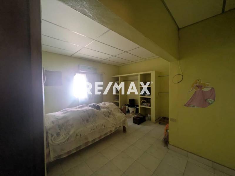 En Venta Casa o TownHouse Calle Aeropuerto, Adicora, Falcón, 4142, VEN