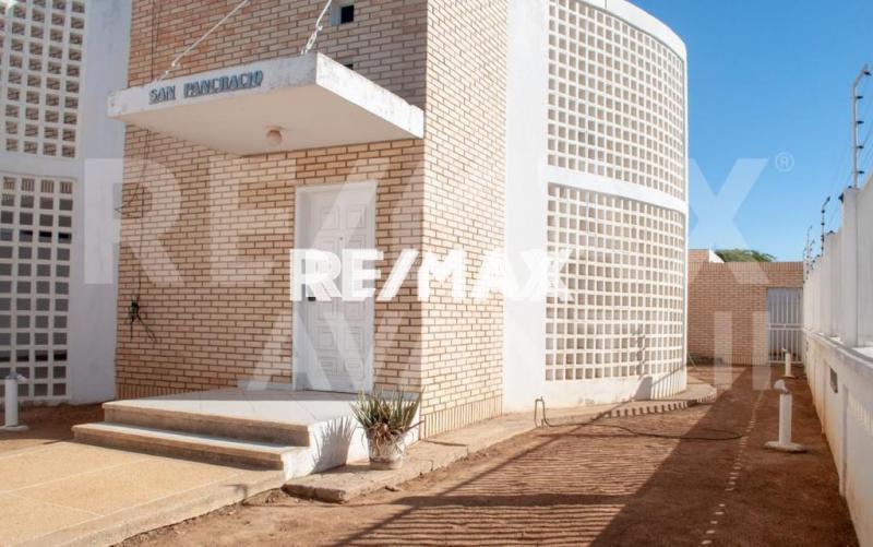 En Venta Casa o TownHouse Centro, Punto Fijo, Falcón, 4102, VEN