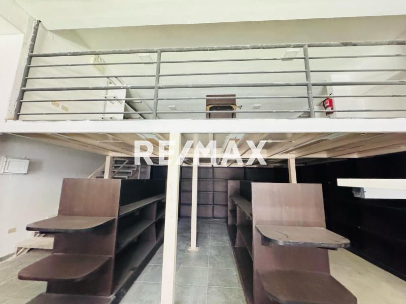 En Alquiler Local Comercial Centro, Punto Fijo, Falcón, 4102, VEN