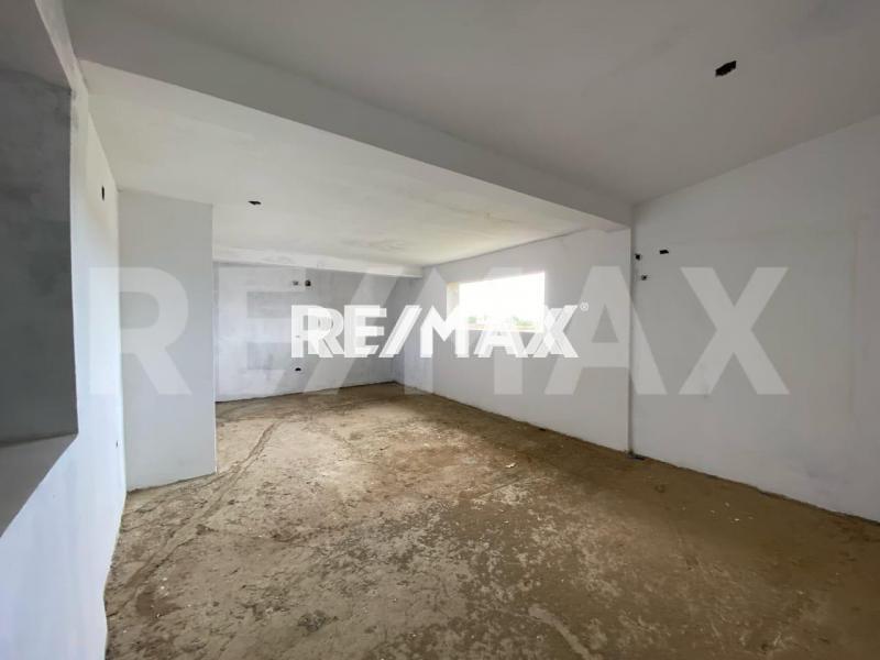 En Venta Edificio AV. GENERAL PELAYO PUERTA MARAVEN