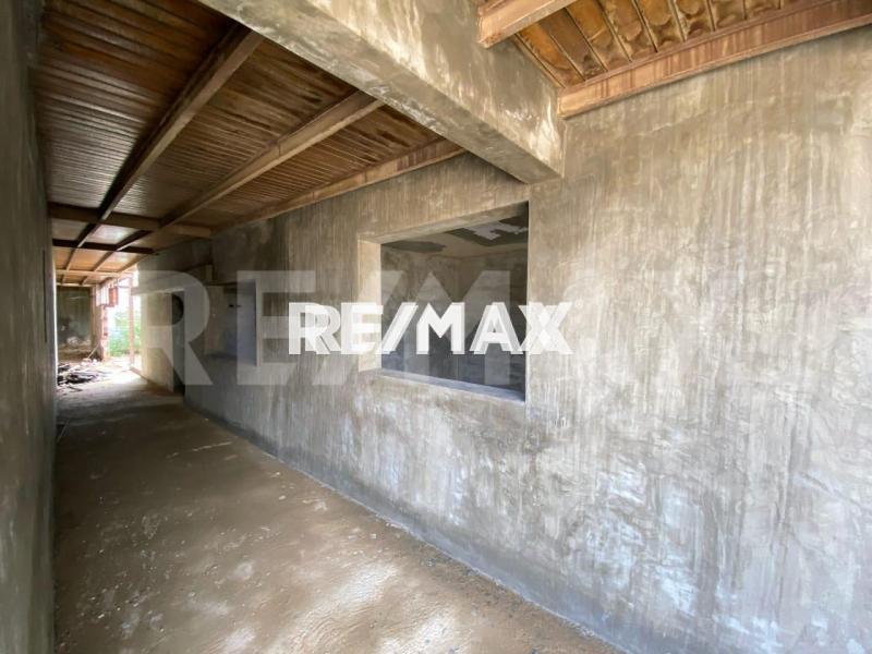 En Venta Edificio AV. GENERAL PELAYO PUERTA MARAVEN