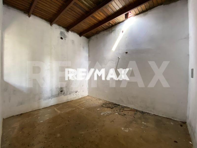 En Venta Edificio AV. GENERAL PELAYO PUERTA MARAVEN