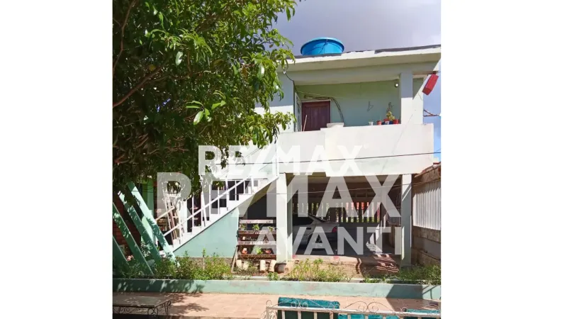 En Venta Casa o TownHouse Avenida 14, Cardón, Falcón, 4154, VEN